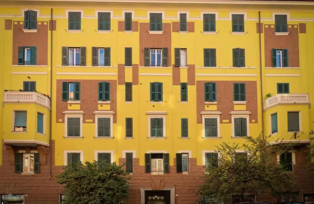 Hostel Cosmos-1